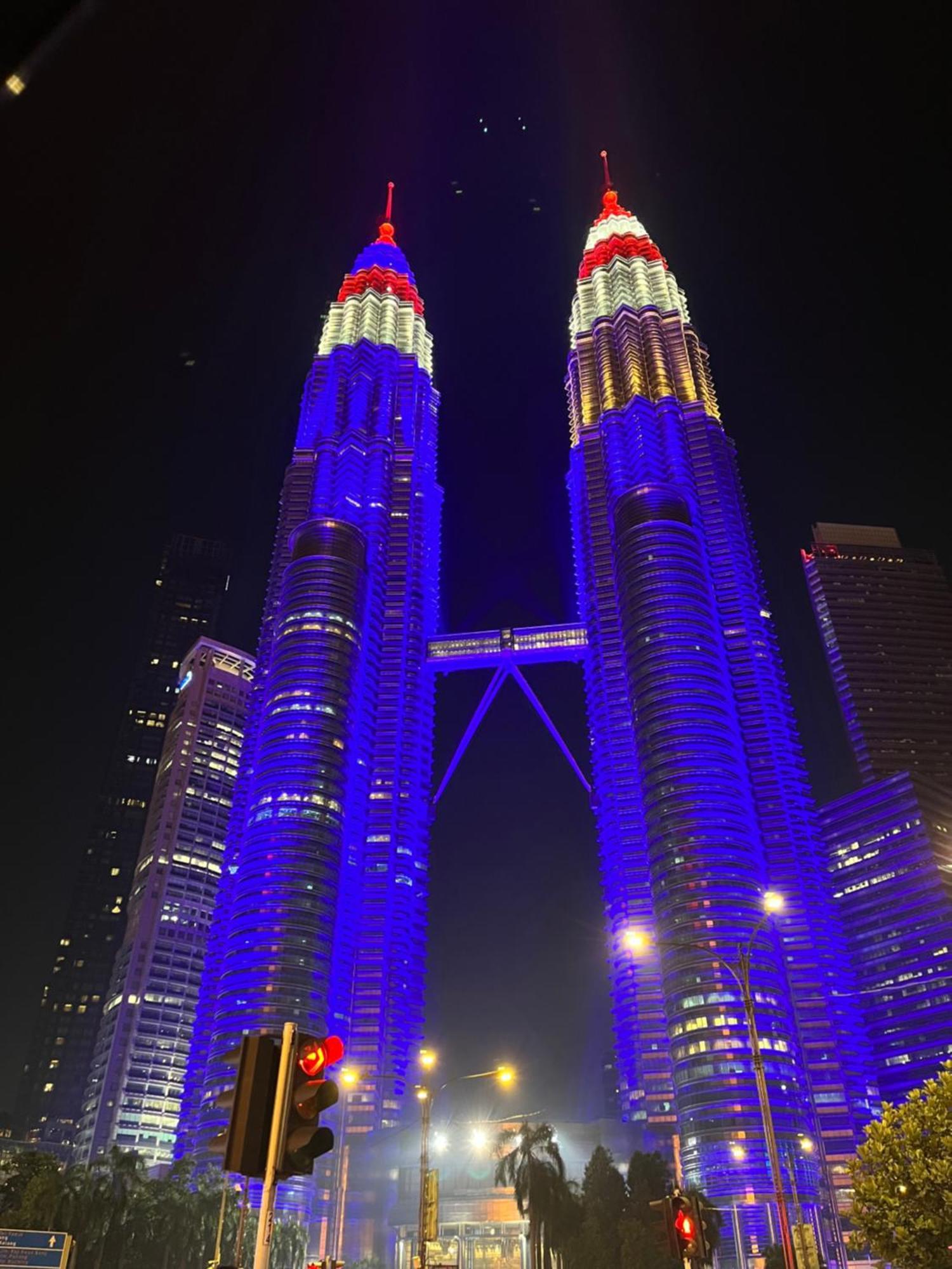 Platinum Klcc By Black Sand クアラルンプール エクステリア 写真