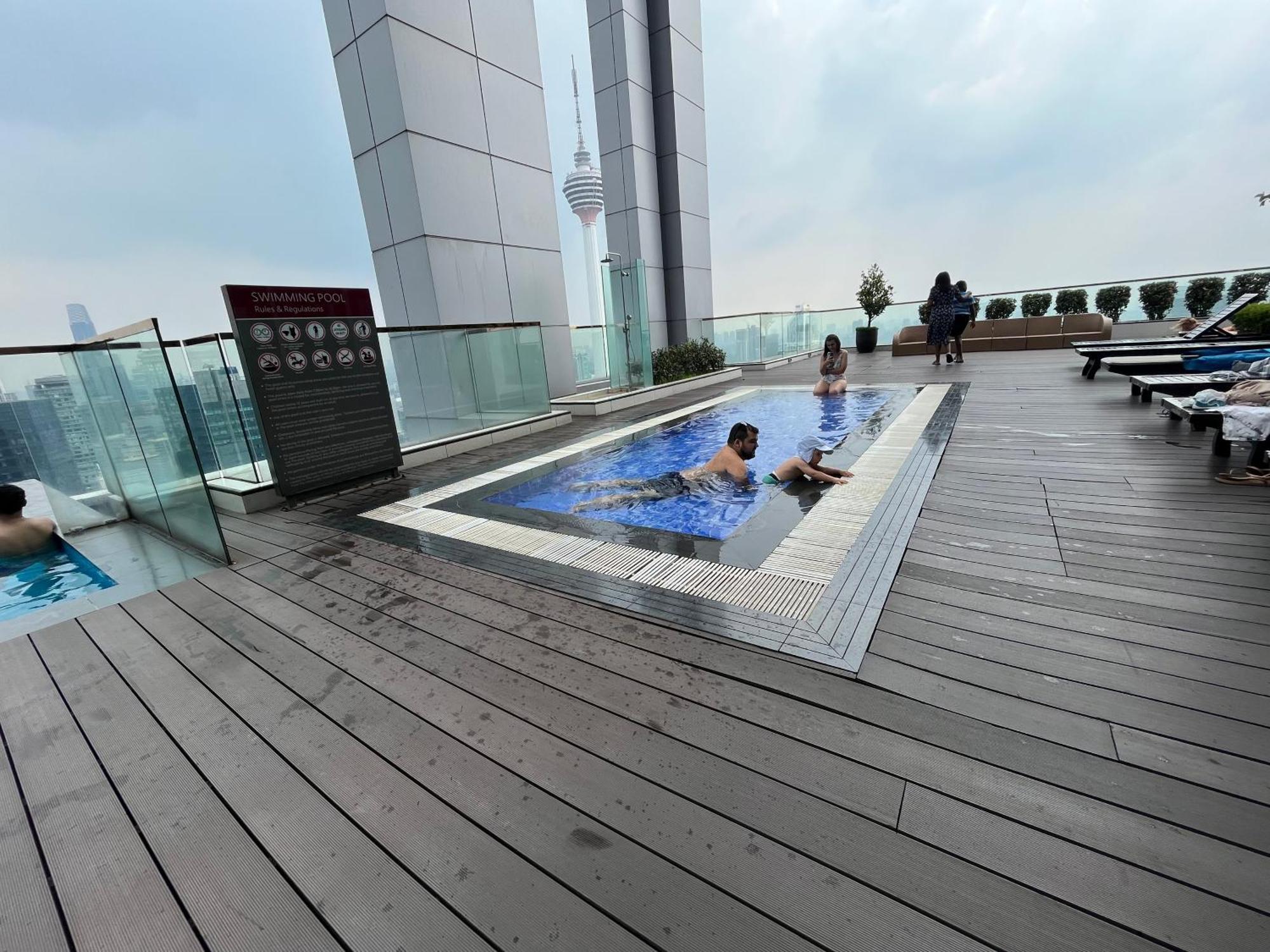 Platinum Klcc By Black Sand クアラルンプール エクステリア 写真